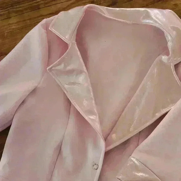Blush neoprene jacket. - Picture 2 of 3